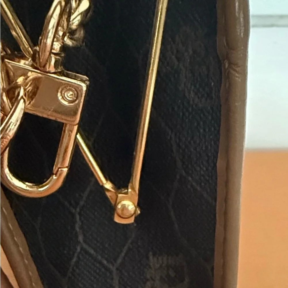 Vintage Dior small purse - Picture 6 of 9